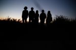 Artesia Watch the evening with a group on a hill